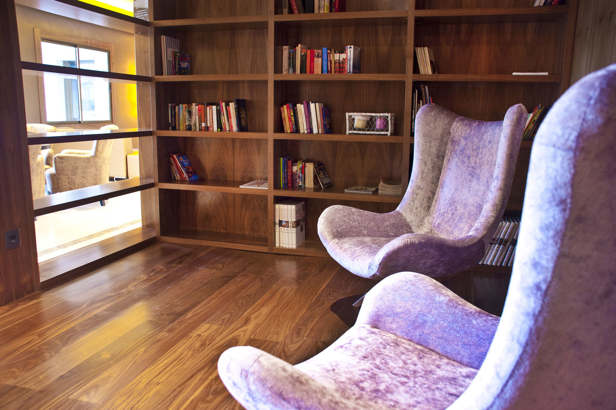 Sant Jordi Boutique Hotel Calella Exteriör bild Library